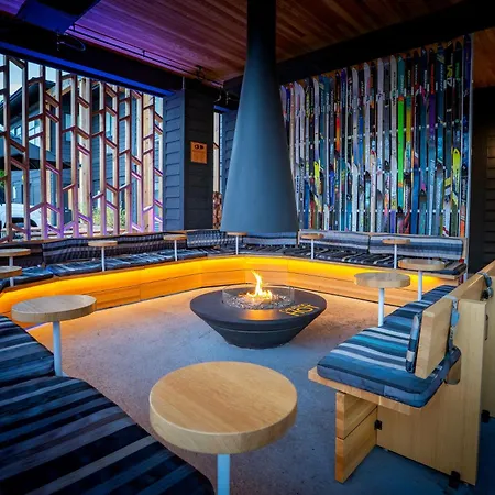 Gravity Haus Revelstoke-3