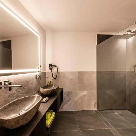 Apartments Aois 4 Elements Suites-3