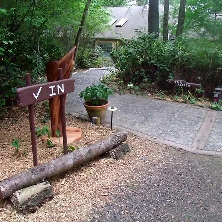 Inn To The Woods-3