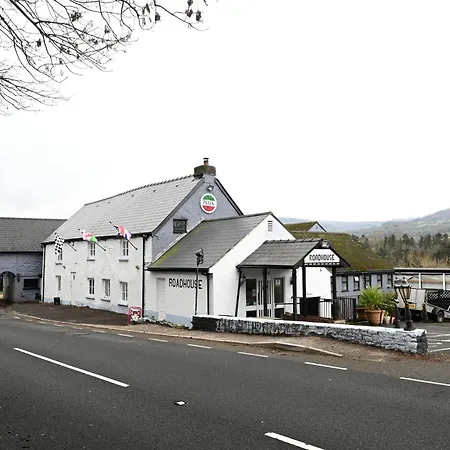 Roadhouse Llanwenarth-2