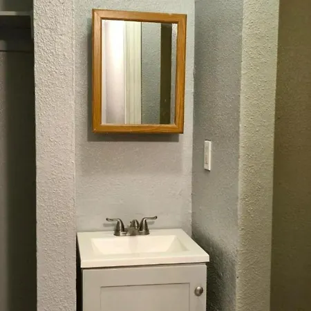 Mi Amor Inn & Suites By Hotel O Dallas Tx Hwy 352-2