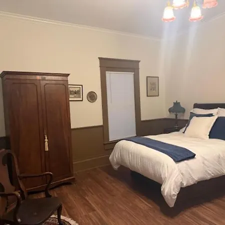 Hotel Ivanhoe-3