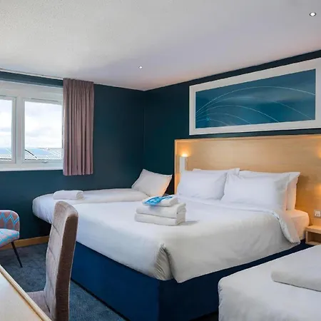Travelodge Stratford Alcester-2
