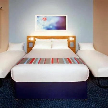 Travelodge Carlisle Central-2