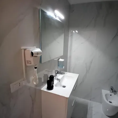 Il Don Giovanni Room-3