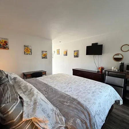 Brownsville Motel-2