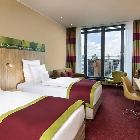 Moevenpick Hotel Frankfurt City Messe-3