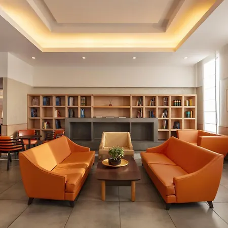 Hilton Garden Inn Rome Airport-2