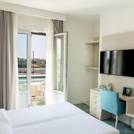 Hotel L'Approdo-2