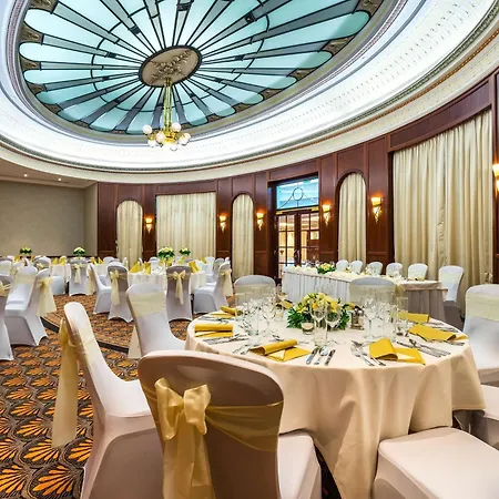 Radisson Blu Carlton Hotel, Bratislava-3