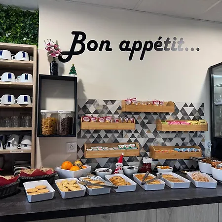 FastHotel Montpellier Ouest-3