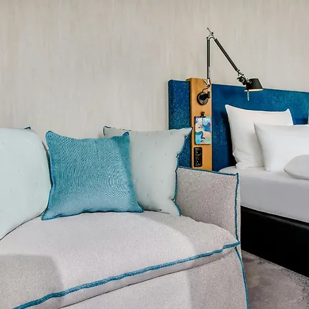 Motel One München-Campus-3