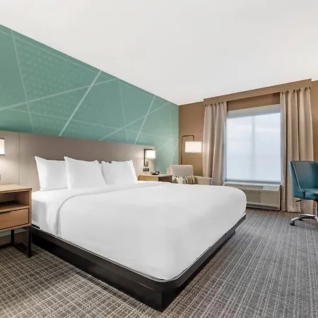 Comfort Inn Sullivan-2