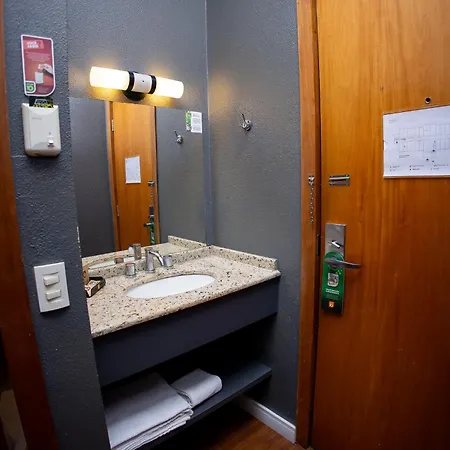 Hotel 10 Joinville-3
