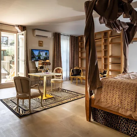 Le Clos Violette et Le 11 D'Aglaé - Hôtel de Charme Design de Luxe-2