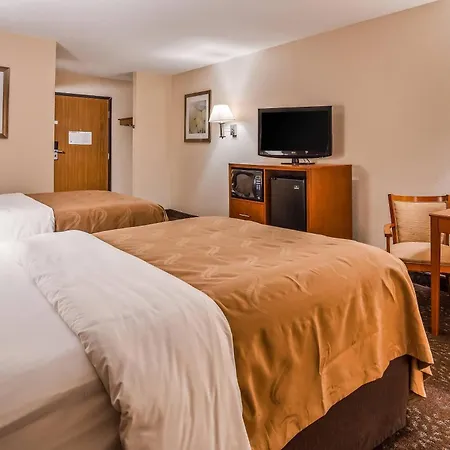 Quality Inn Tomah-2