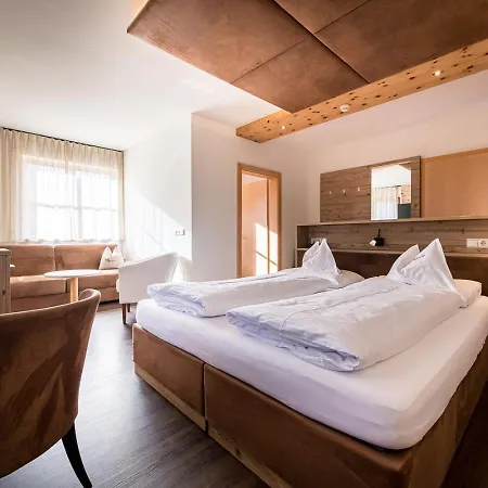 Hotel Waldheim-2
