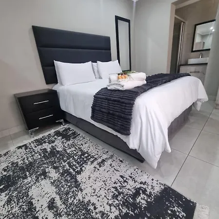 Emerald Guesthouse-2