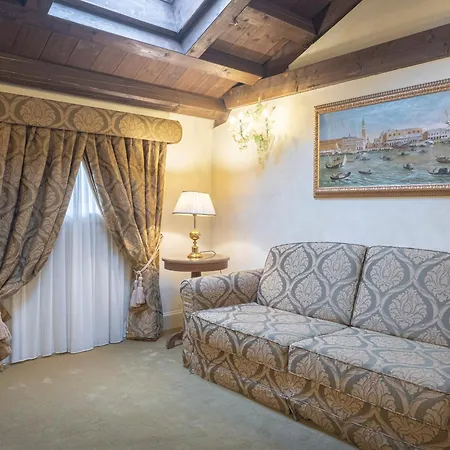 Hotel Villa Barbarich Venice Mestre-3