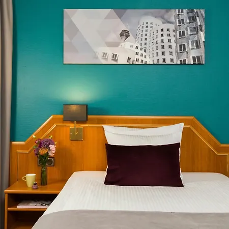 Leonardo Hotel Duesseldorf City Center-2