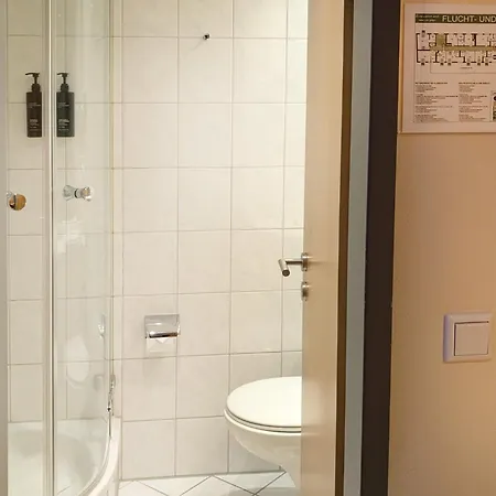 Garner Hotel Hamburg - Wandsbek Marktplatz by IHG-2