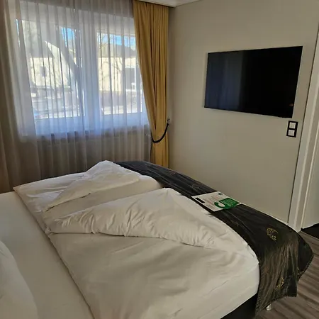 Business & More Boutique Hotel Hamburg-2