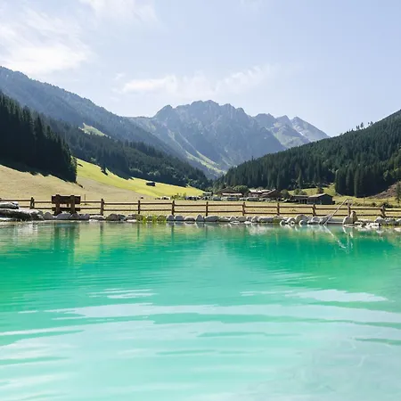 Traumhotel Alpina (Adults Only)-3