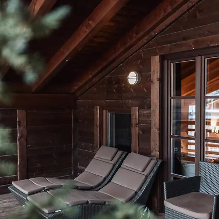 Zin Senfter Residence-2