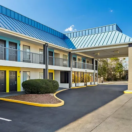 Days Inn By Wyndham Ocean Springs-3