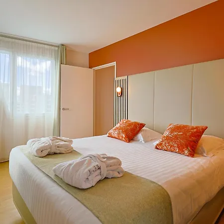 Seven Urban Suites Nantes Centre-3