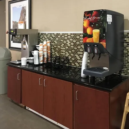 Comfort Inn & Suites Rogersville-3