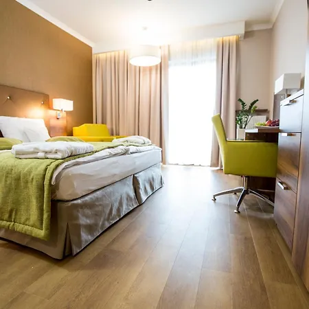 Mineral Hotel Malinowy Raj-2