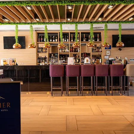 Premier Sofia Airport Hotel-3