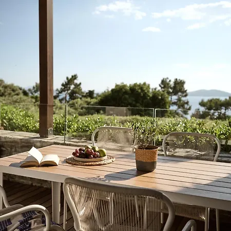 Eagles Villas - Small Luxury Hotels Of The World-3