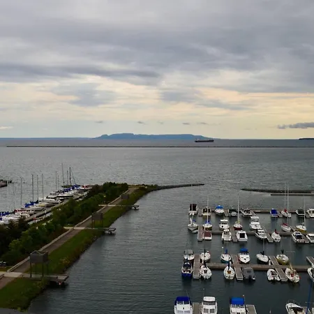 Delta Hotels By Marriott Thunder Bay-2