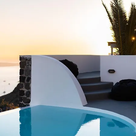 Mr And Mrs White Oia - Santorini-2