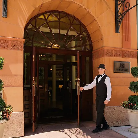 The Oxford Hotel-2