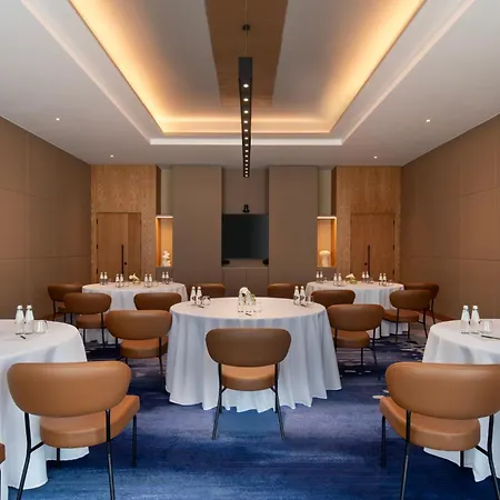 Abesq Doha Hotel And Residences, An Ihg Hotel-3