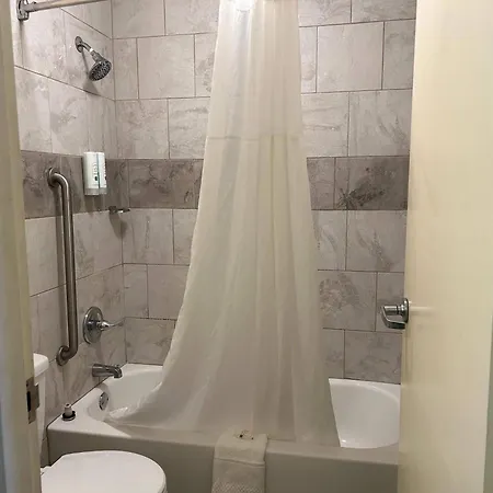 Quality Inn Sumter Near Shaw Afb-2