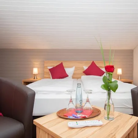 Hotel Restaurant Haus Waldesruh-2