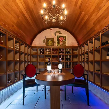 Hotel Chateau De La Tour Cannes-2