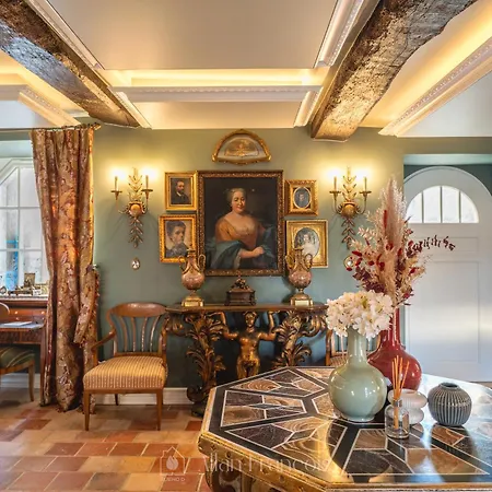 Manoir Des Douets Fleuris-2