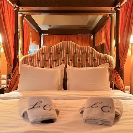 Great Greece Le Convivial Suites-3