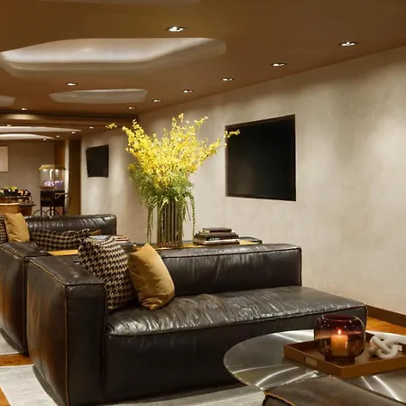 Sixty Beverly Hills-2