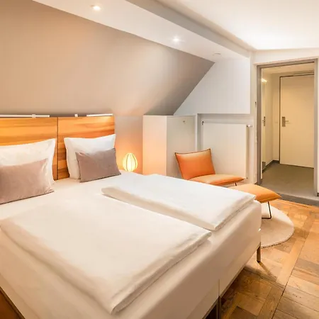 HOPPER Hotel St. Josef-2