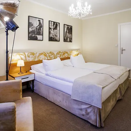 Hotel Aplaus-3