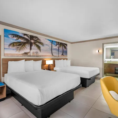 Days Inn By Wyndham Florida City-3