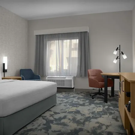 Hampton Inn & Suites Phoenix Glendale-Westgate-3
