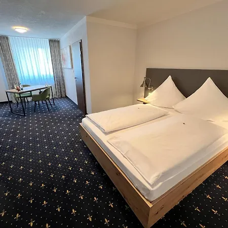 Stadthotel Miya-3