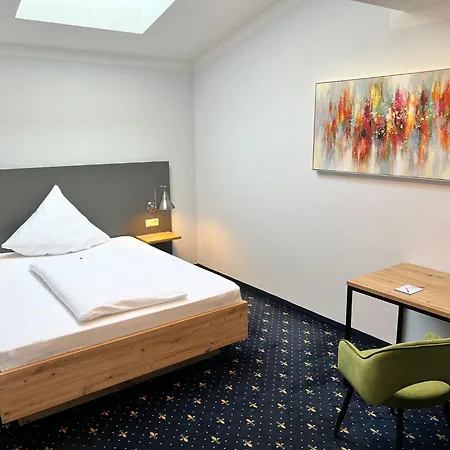 Stadthotel Miya-2